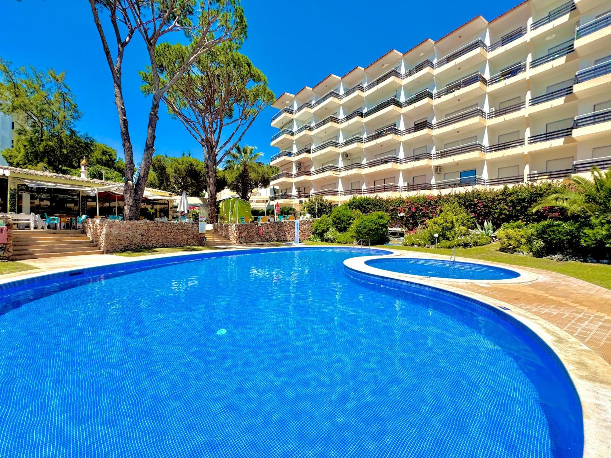 Vilamoura Palm Tree With Pool By Homing Esterno foto